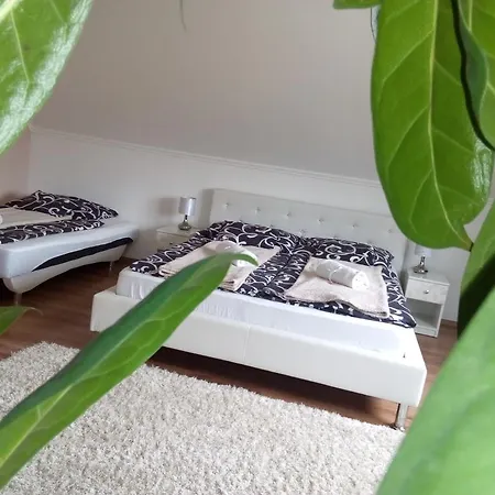 וילה Luxus Tanya